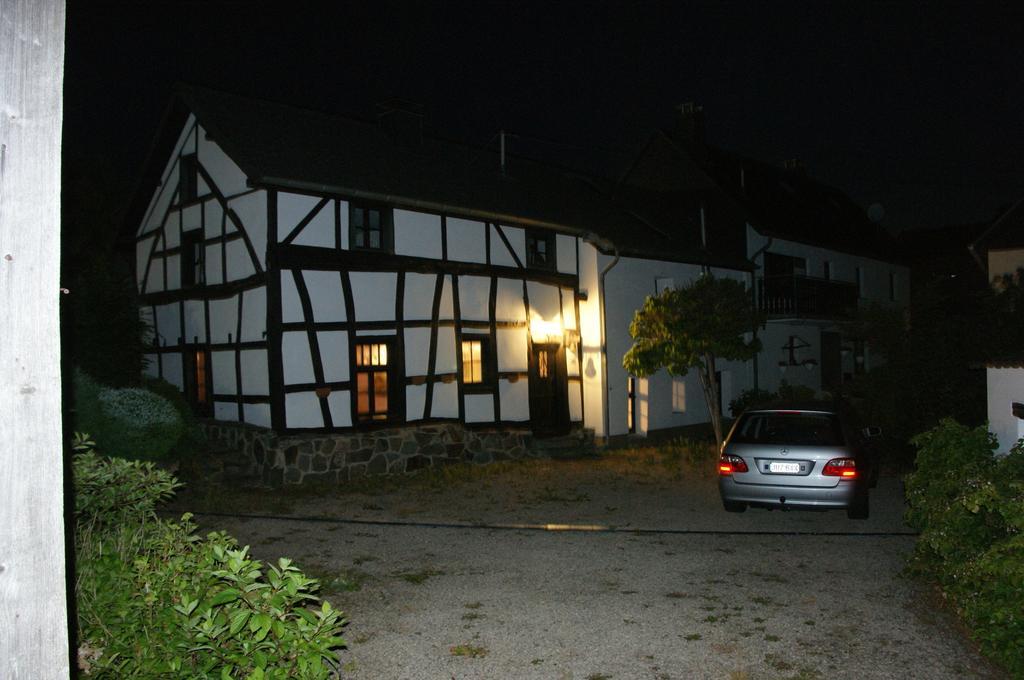 Authentiek Eifelhuis Hecken Værelse billede